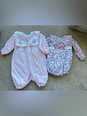 Cecil & Lou set of 2 Christmas outfits, personalized with “HARPER”